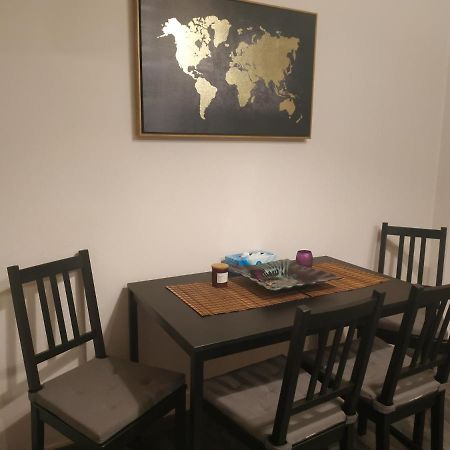 Cozy Apartment Near Metro Station Agia Marina Афіни Екстер'єр фото