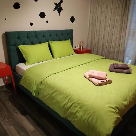 Cozy Apartment Near Metro Station Agia Marina Афіни Екстер'єр фото