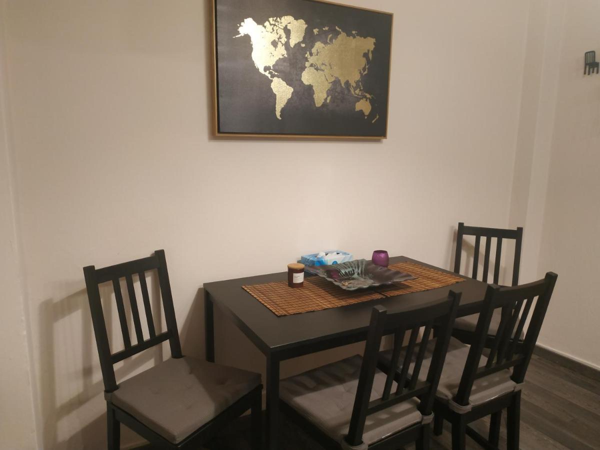 Cozy Apartment Near Metro Station Agia Marina Афіни Екстер'єр фото