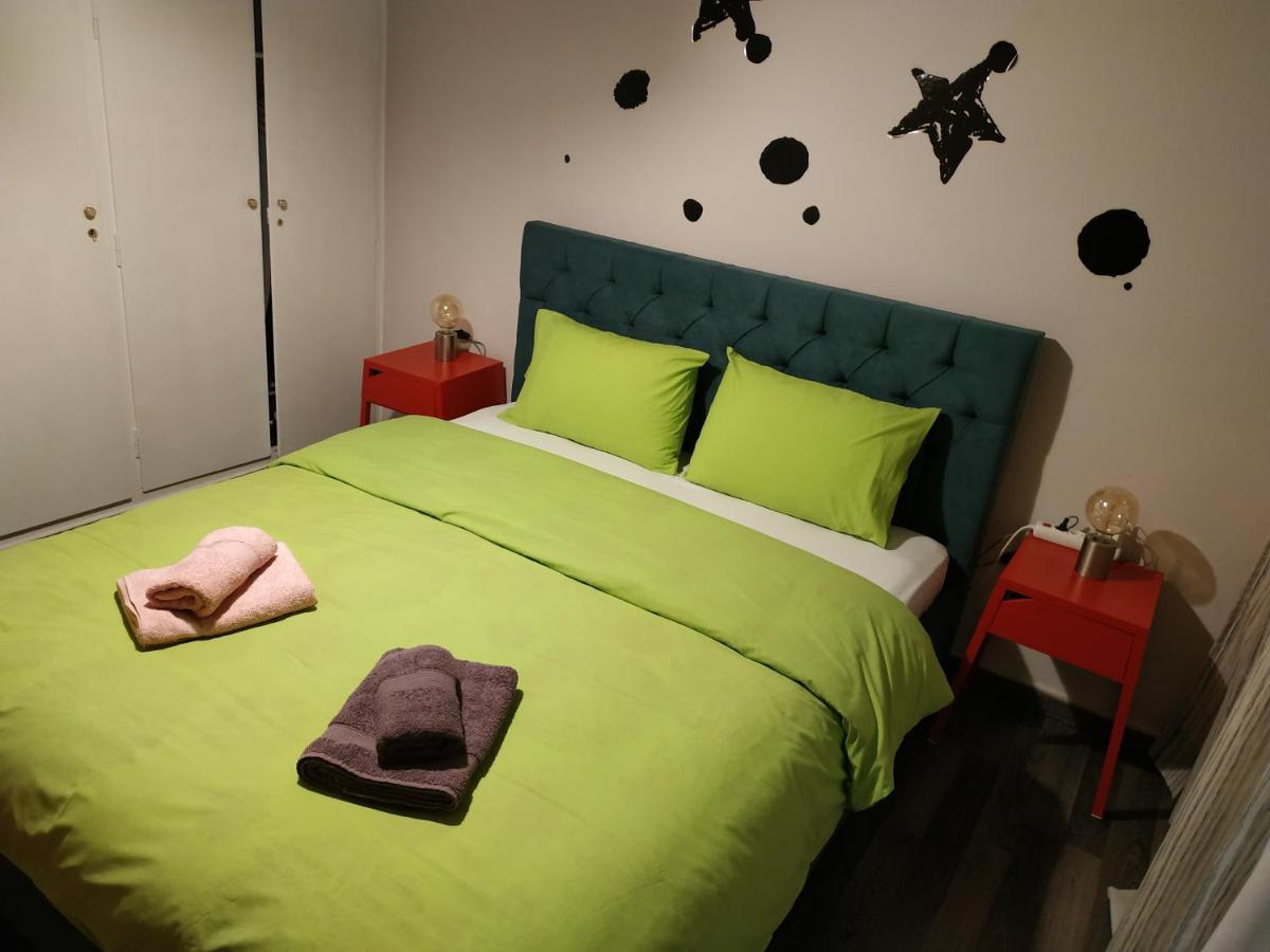 Cozy Apartment Near Metro Station Agia Marina Афіни Екстер'єр фото